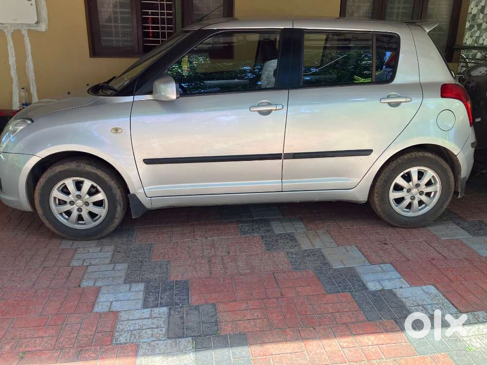Maruti Suzuki Swift Zxi 1.3, 2010 Petrol