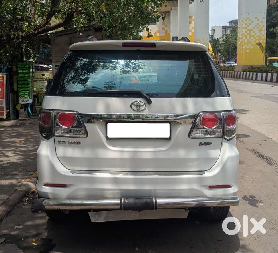 Toyota Fortuner 4x2 Manual, 2013, Diesel
