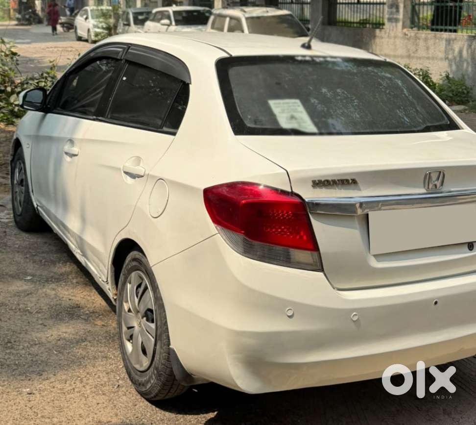 Honda Amaze E I-vtech, 2016, Petrol