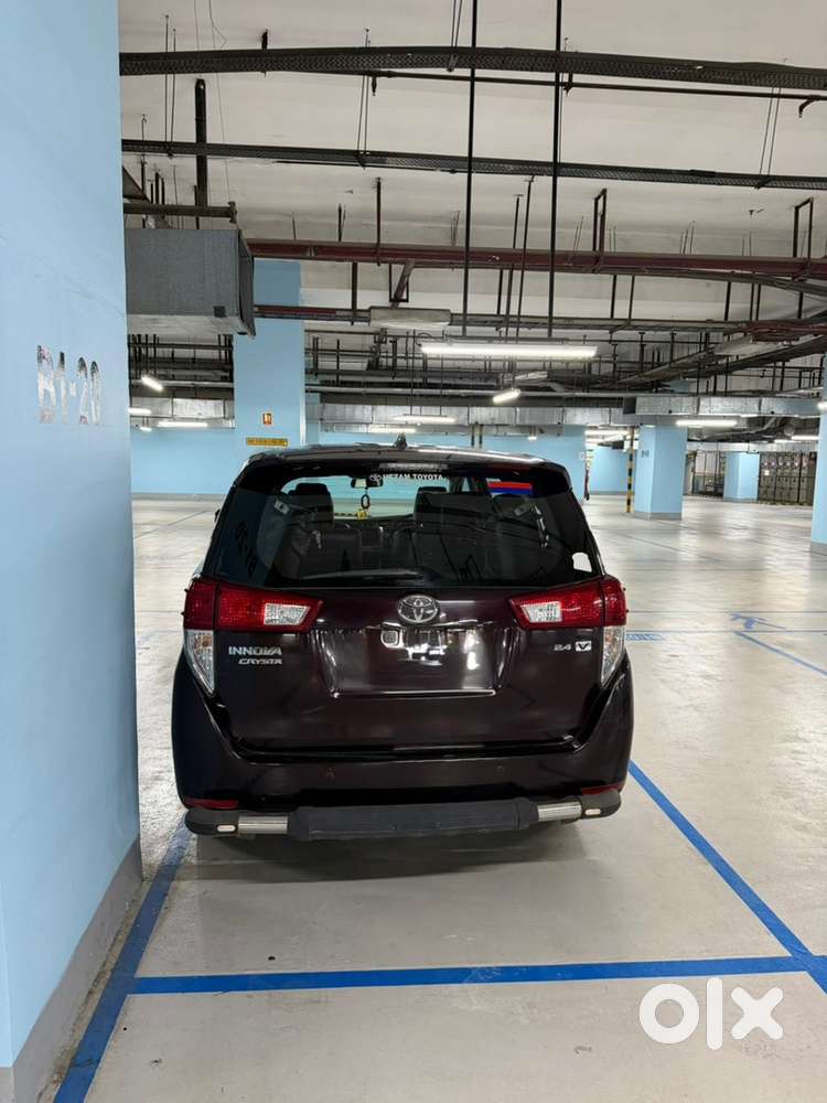 Toyota Innova Crysta Diesel 2016