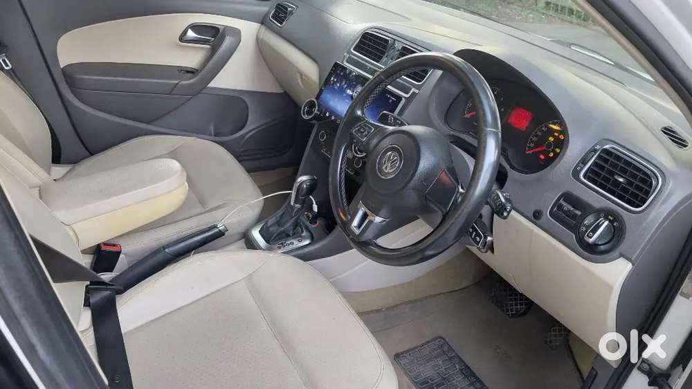 Volkswagen Vento 1.2 Tsi 2012