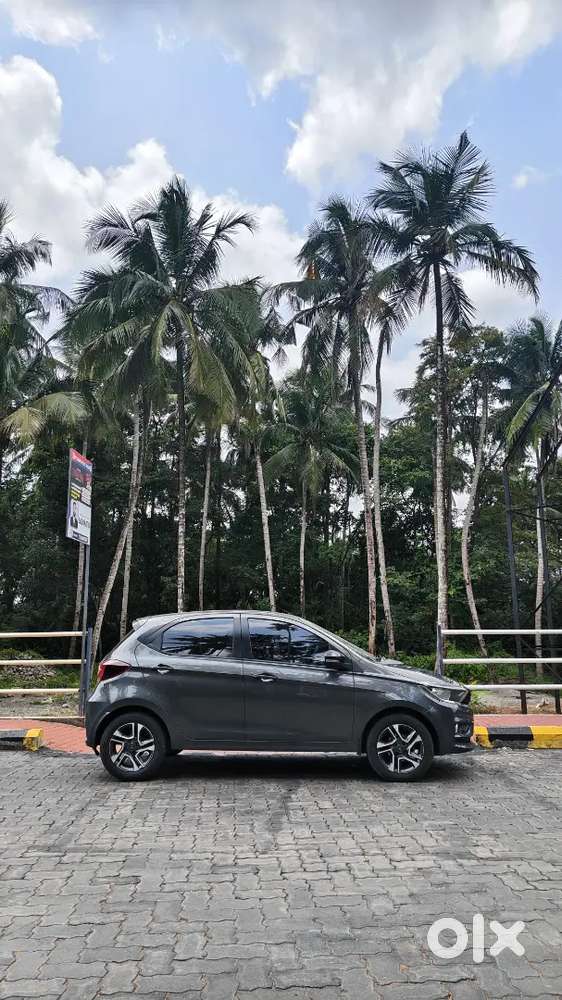 Tata Tiago Xza+ 2021