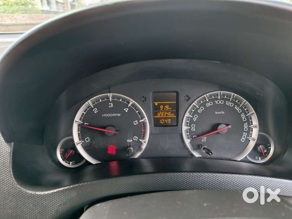 Maruti Suzuki Swift Dzire Vdi Bsiv, 2014, Diesel