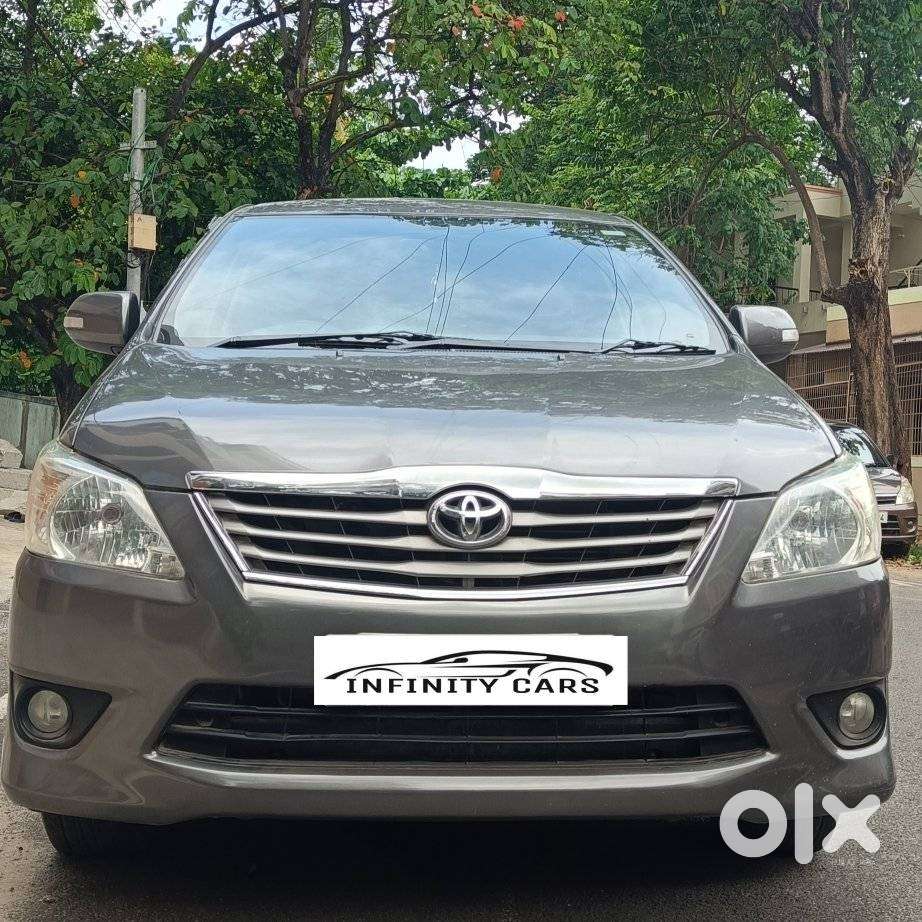 Toyota Innova 2.5 V 7 Str, 2012, Diesel