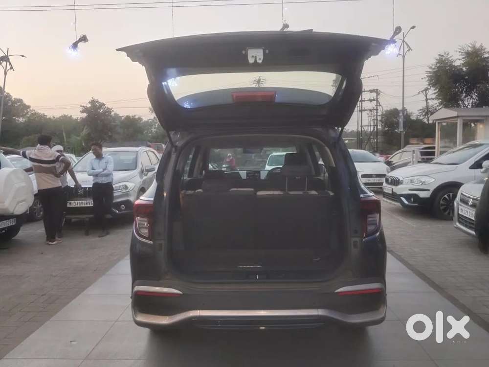 Kia Carens 1.5 Prestige 7 Str, 2023, Petrol