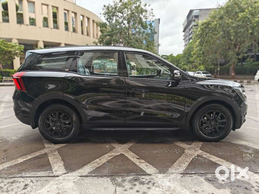 Mahindra Xuv700 2.2 Ax 7 Diesel At Str Awd, 2025, Diesel