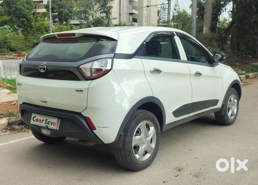 Tata Nexon 1.2 Revotron Xma, 2020, Petrol