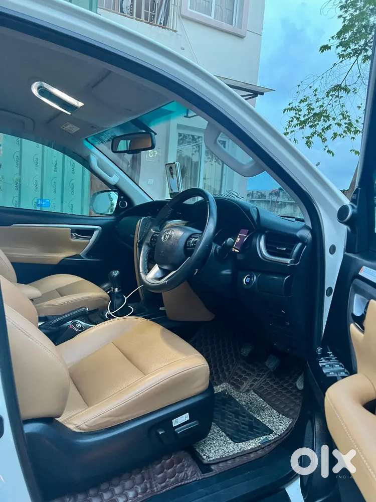 Toyota Fortuner 2023