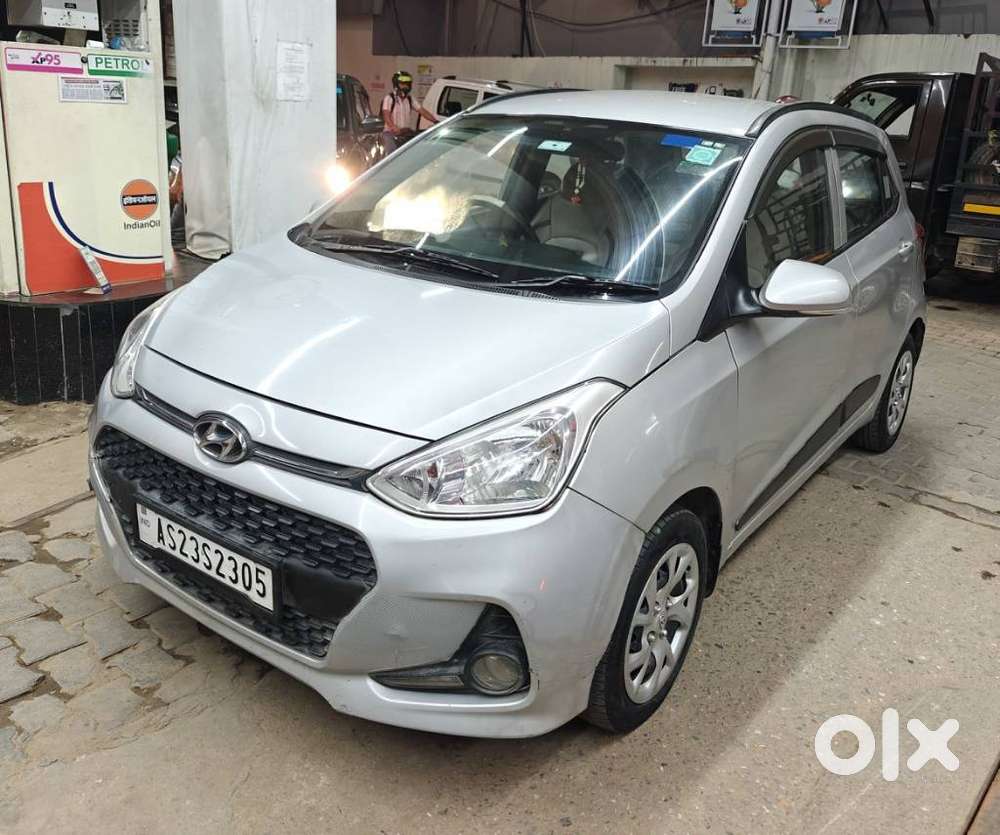 Hyundai Grand I10 Sportz Dual Tone 1.2 Vtvt, 2018, Petrol
