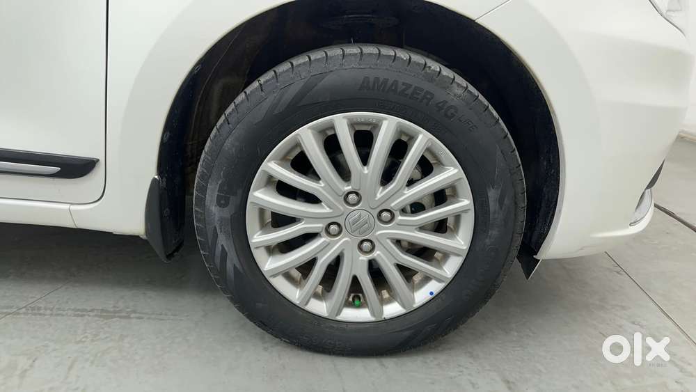 Maruti Suzuki Dzire Zxi Ags, 2023, Petrol