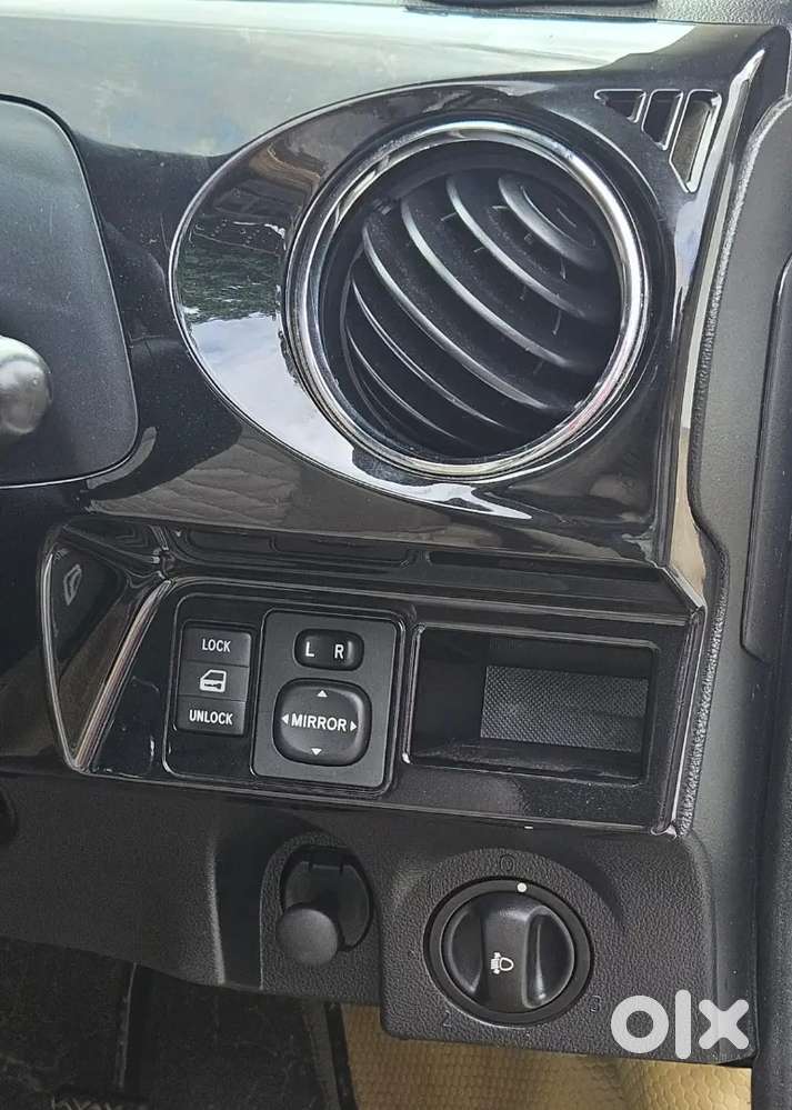 Toyota Etios Liva 2017 Petrol 33000 Km Driven