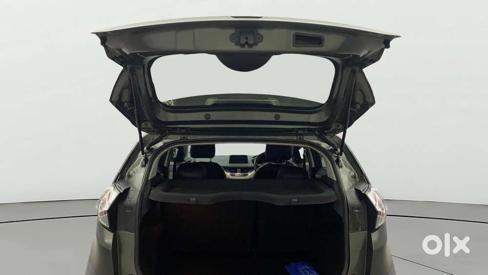 Tata Nexon 1.2 Revotron Xz Plus (s), 2023, Petrol