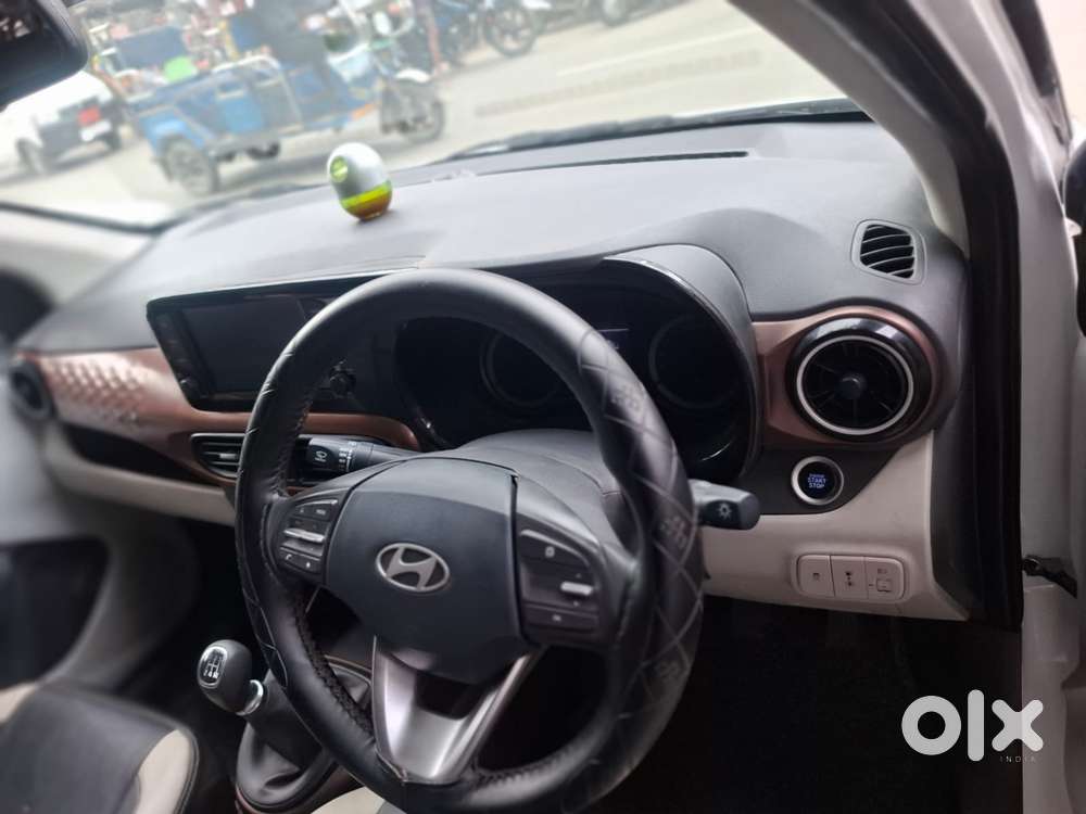 Hyundai Aura Sx 1.2 Cng, 2025, Cng & Hybrids