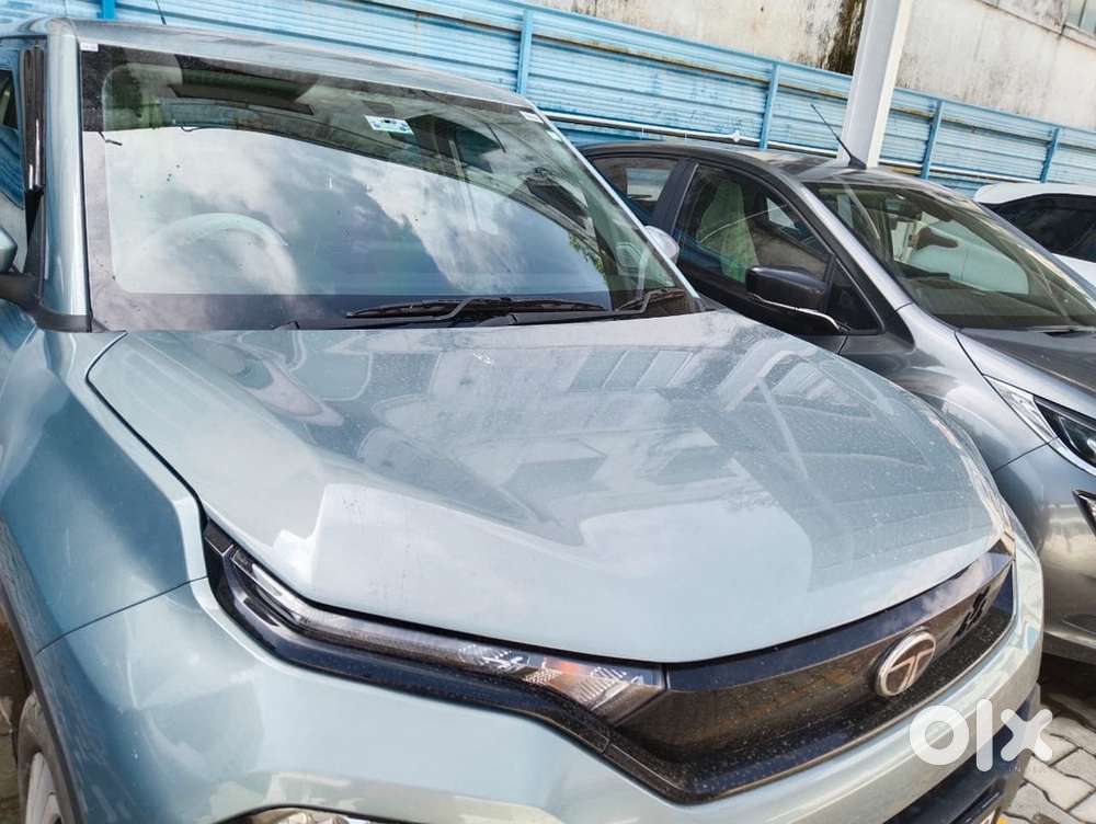 Tata Punch Adventure Plus Amt Petrol 2025 Nov