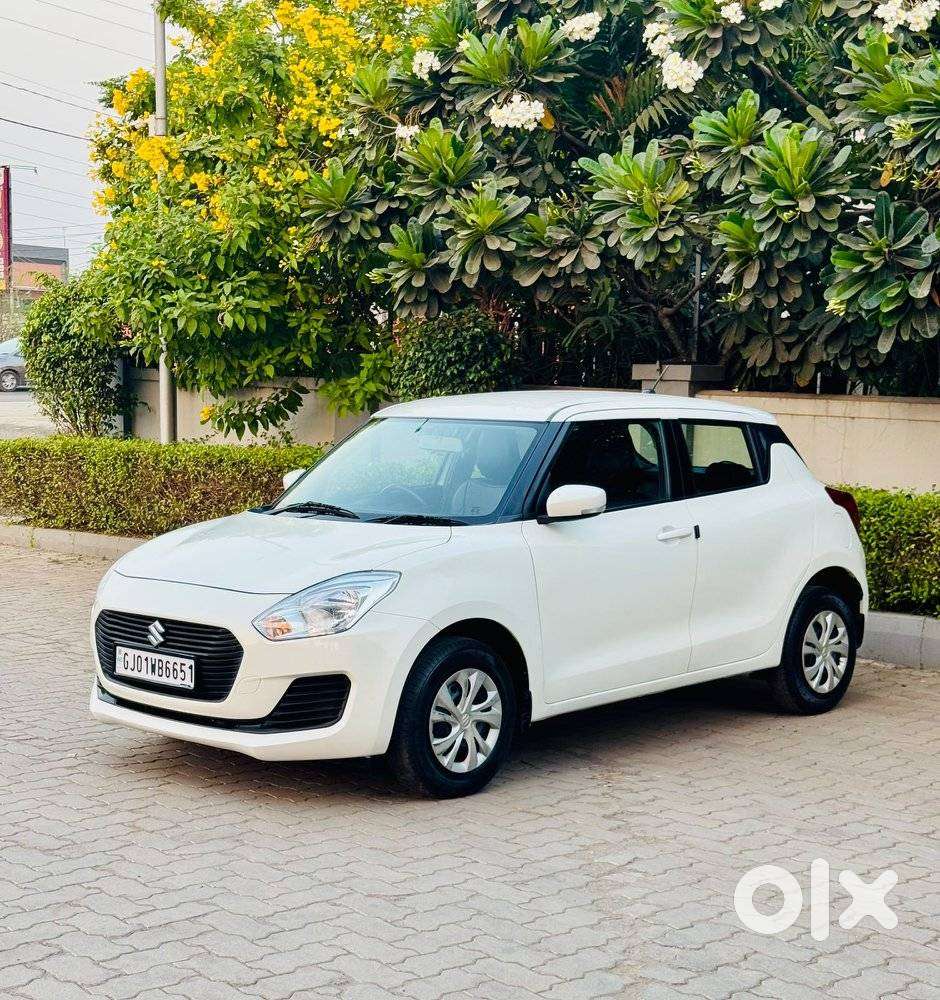 Maruti Suzuki Swift Vxi Optional, 2021, Petrol