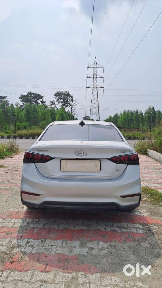 Hyundai Verna Hyundai-verna-crdi-1.6-sx-option, 2018, Diesel