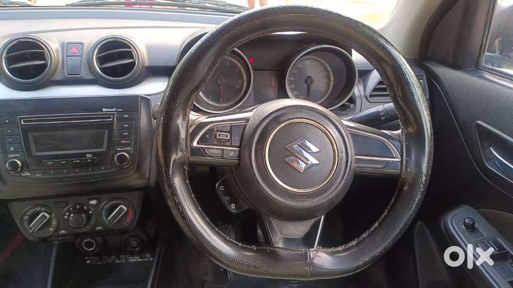 Maruti Suzuki Swift Vxi 1.2 Abs Bs-iv, 2018, Petrol
