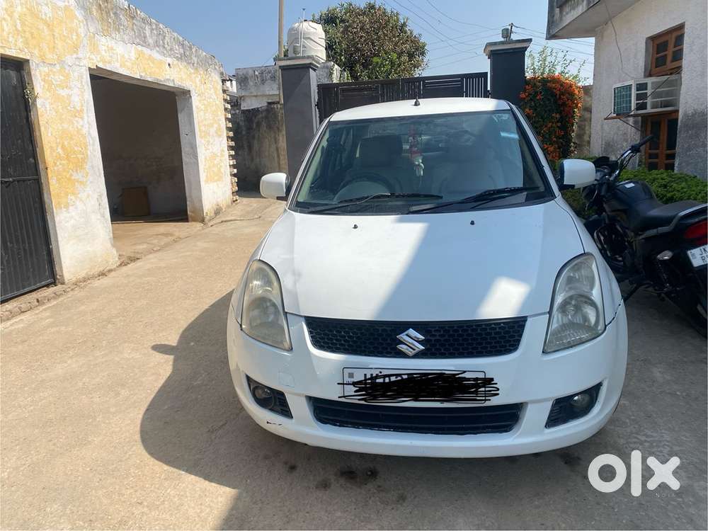 Maruti Suzuki Swift Dzire Tour 2014 Diesel Well Maintained