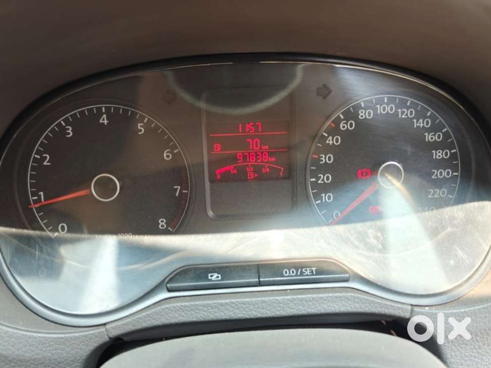 Volkswagen Vento Petrol Highline, 2011, Petrol