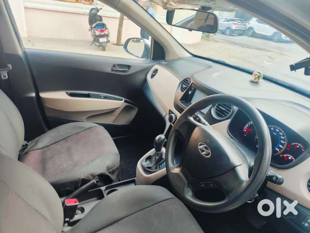 Hyundai Grand I10 [ ] 1.2 Kappa Vtvt Sportz At, 2017, Petrol
