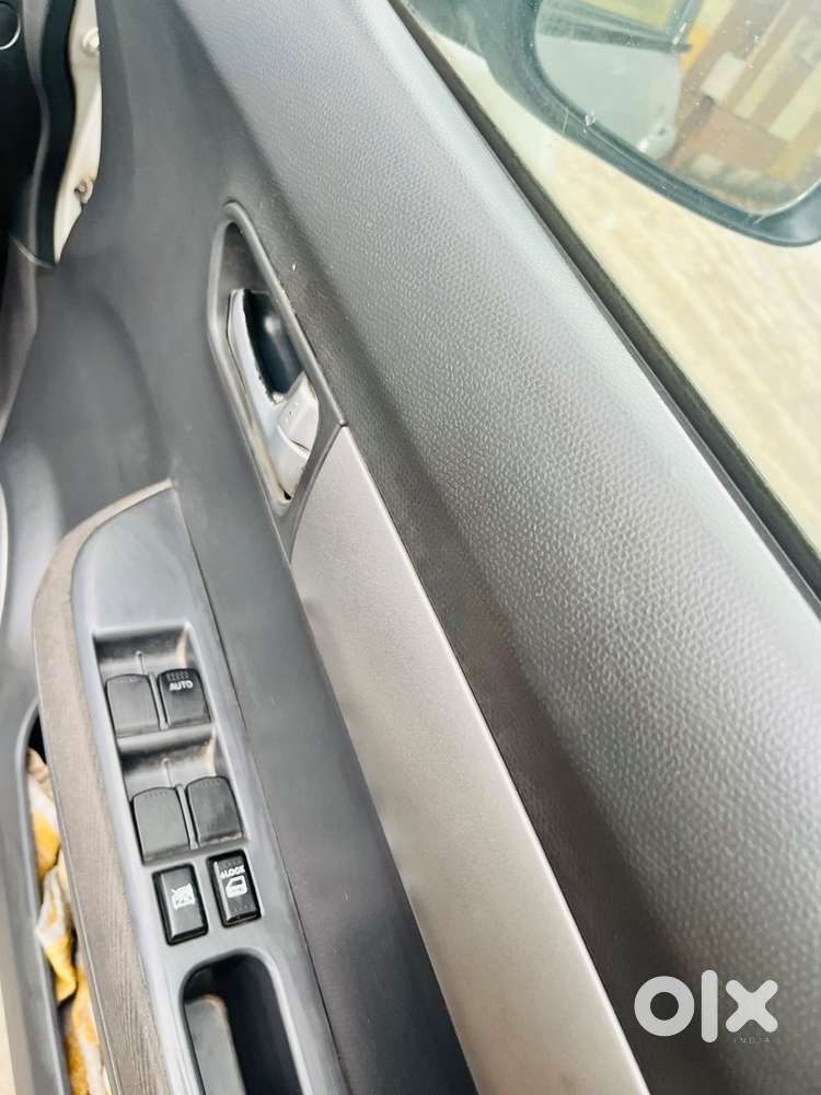 Maruti Suzuki Swift Vvt Zxi, 2008, Petrol