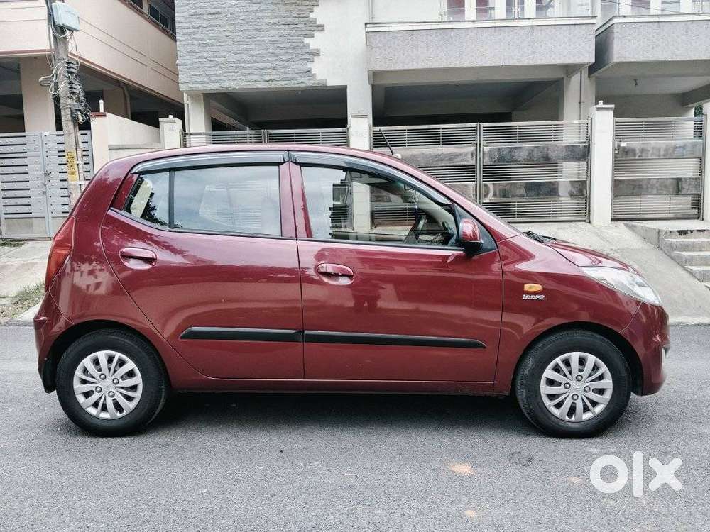 Hyundai I10 Sportz, 2017, Petrol