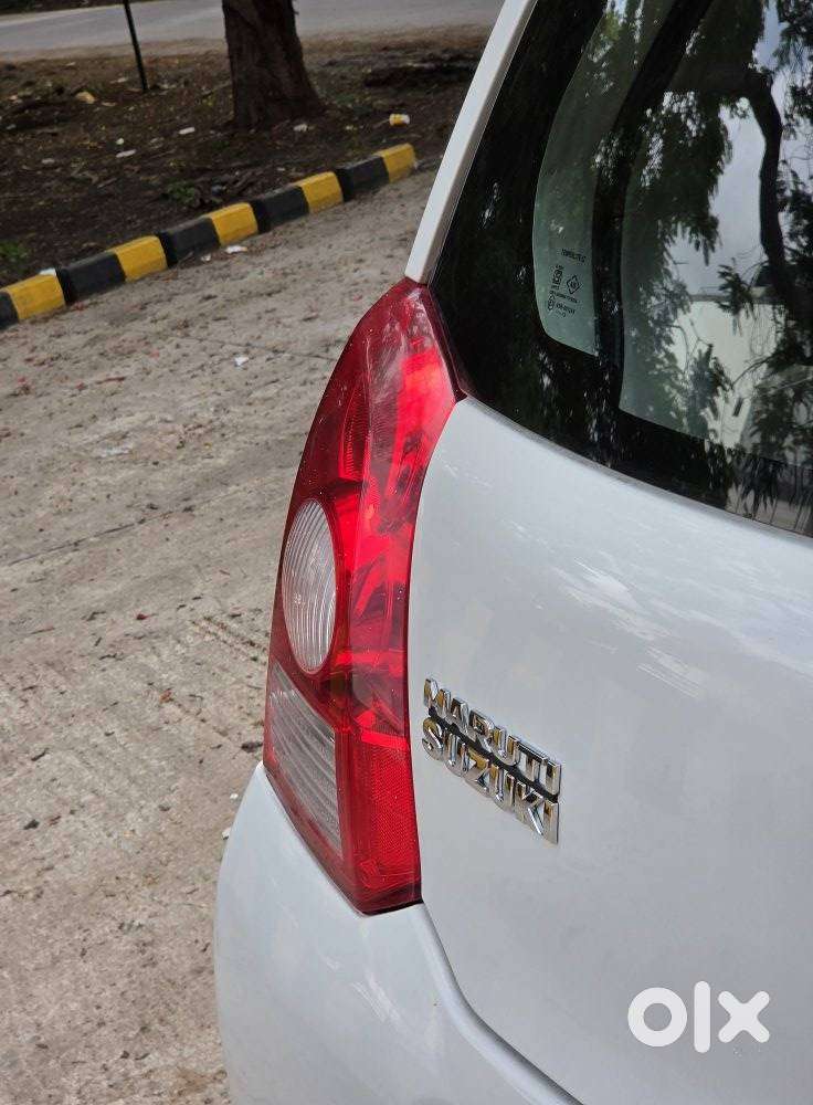 Maruti Suzuki A-star 1.0 Vxi (abs) At, 2013, Petrol