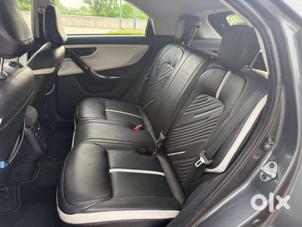 Tata Nexon Fearless Plus (ps) 1.2 Icng 6mt Red Dark Edition, 2026, C..