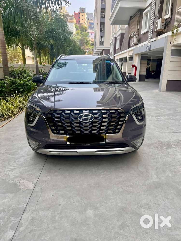 Hyundai Alcazar 2022 Petrol / 12750 Km Driven / Well Maintained