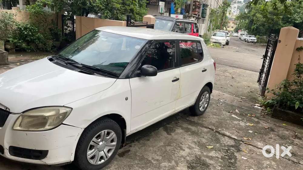 Skoda Fabia 2010 Petrol 120000 Km Driven