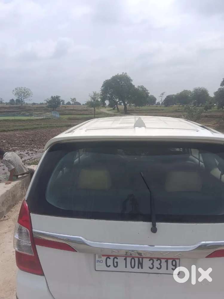 Toyota Innova Vx 2012 Diesel 8 Str