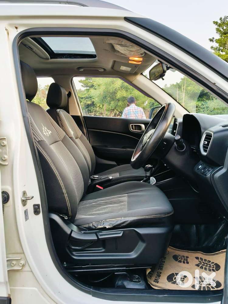 Hyundai Venue Sx Plus Turbo Dct, 2019, Petrol