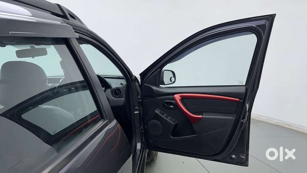 Renault Duster Petrol Rxs Cvt, 2017, Petrol