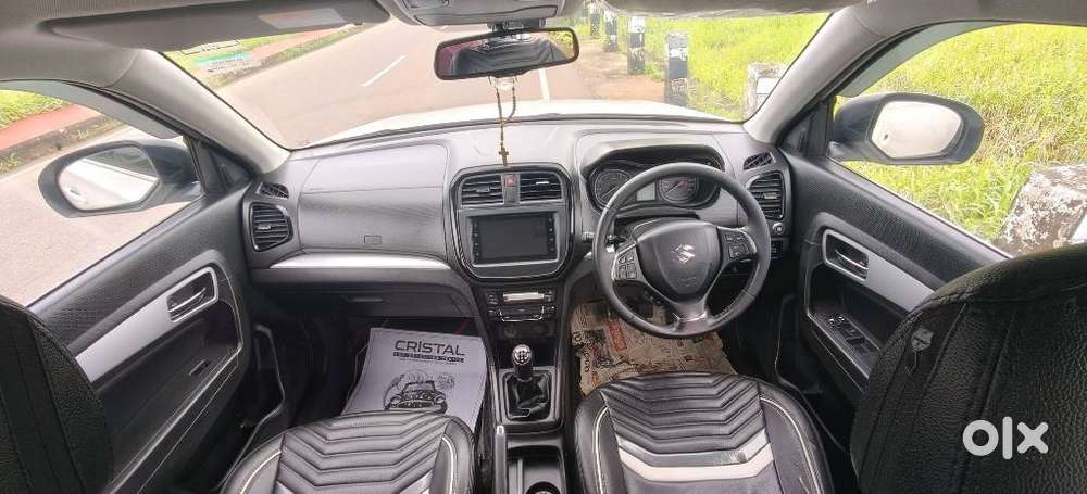 Maruti Suzuki Brezza 1.5 Zxi Smart Hybrid, 2020, Petrol