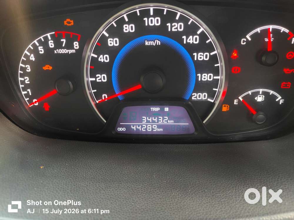 Hyundai Grand I10 Sportz Edition, 2017, Petrol