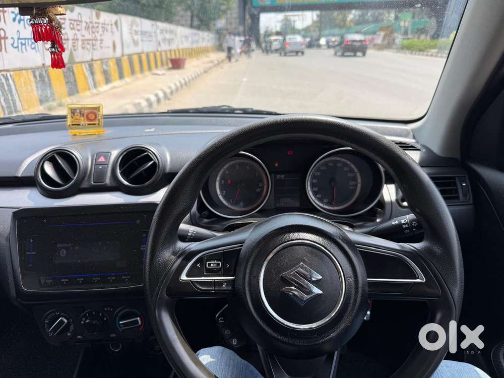 Maruti Suzuki Swift 2018 Amt Vxi, 2022, Petrol