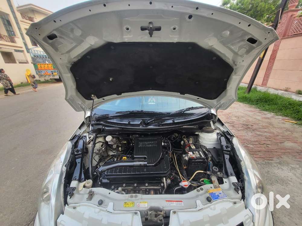 Maruti Suzuki Swift Dzire 2017