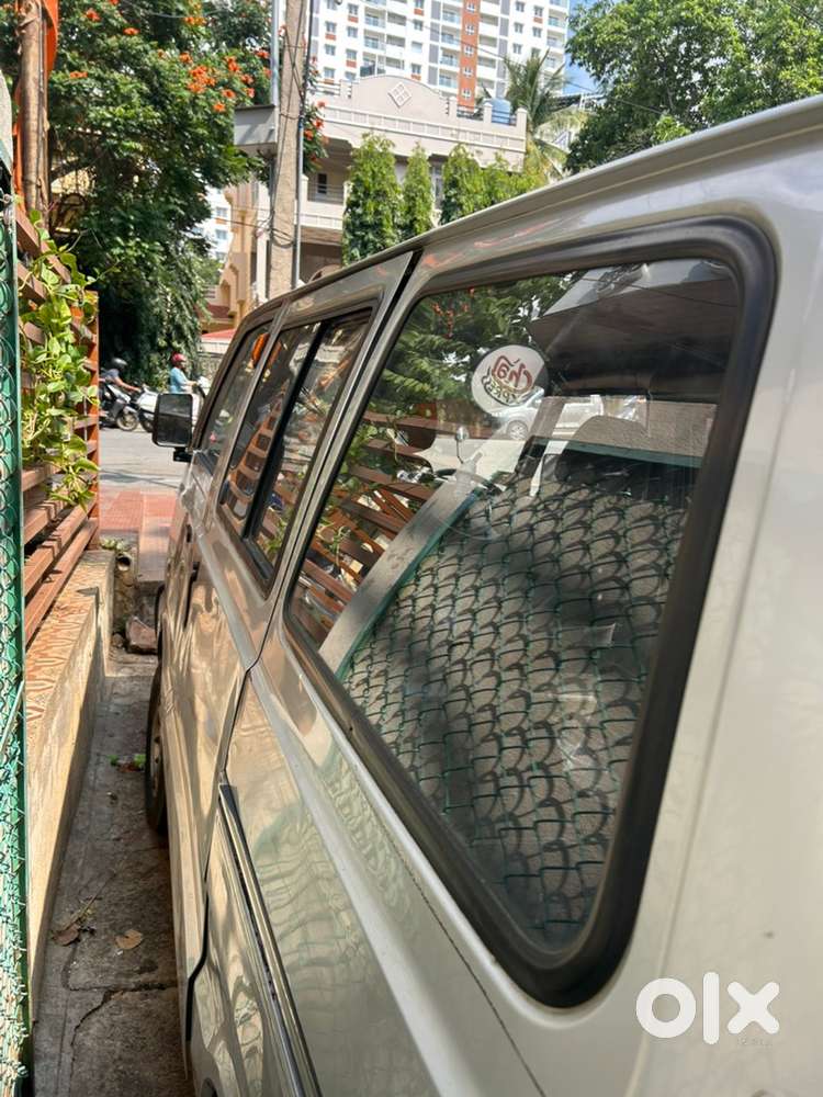 Maruti Suzuki Omni 5 Seater 2012