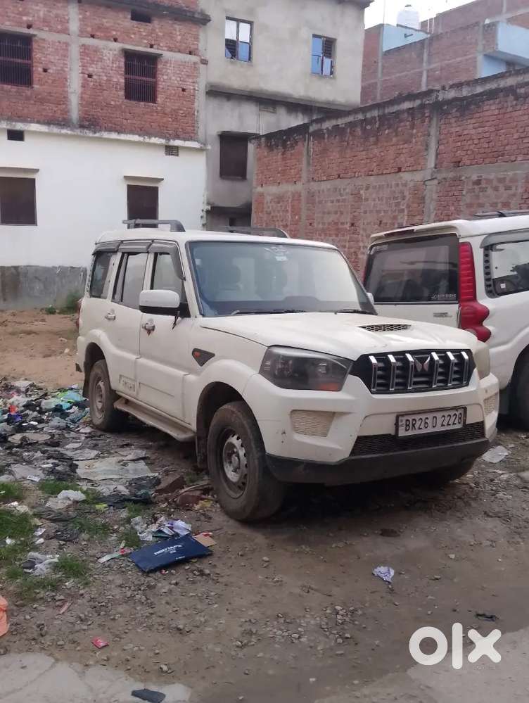 Mahindra Scorpio 2015 Diesel Well Maintained