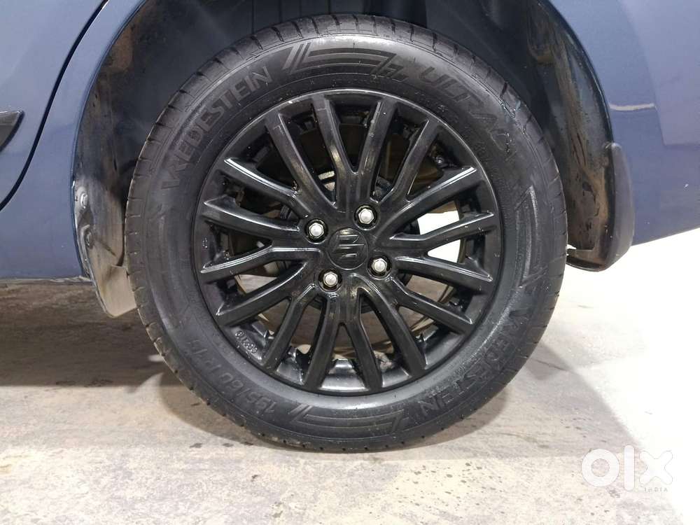 Maruti Suzuki Dzire 1.2 Zxi, 2018, Petrol