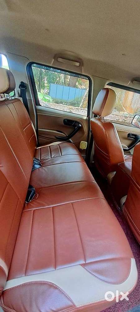 Mahindra Tuv 300 T6, 2018, Diesel