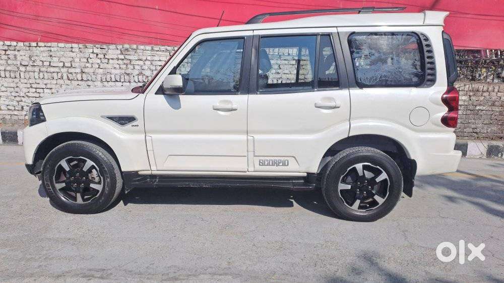 Mahindra Scorpio S11 Mt 7s, 2021, Diesel
