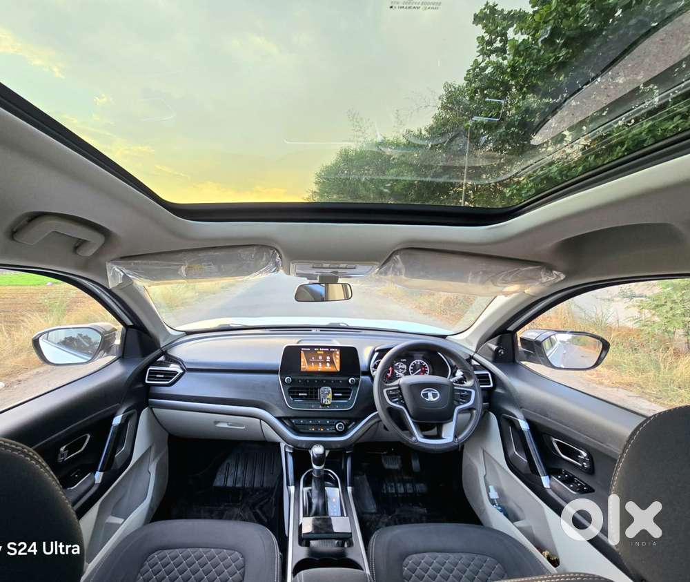 Tata Safari Pure, 2022, Diesel