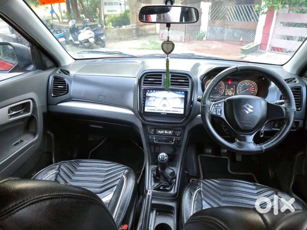 Maruti Suzuki Brezza Zdi+ Dual Tone, 2017, Diesel