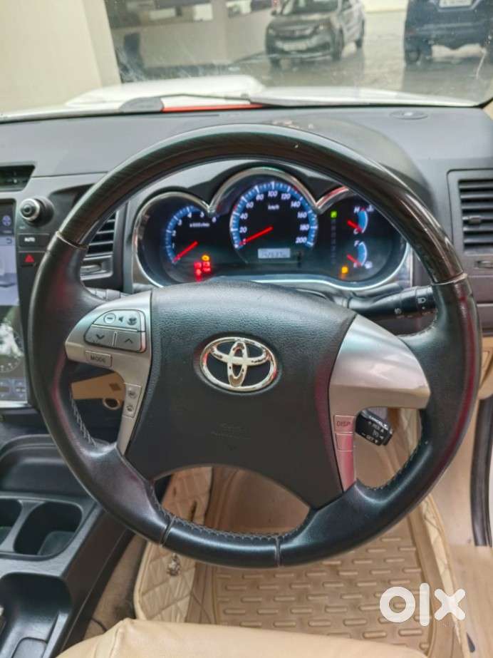Toyota Fortuner 3.0 4x2 Automatic, 2015, Diesel