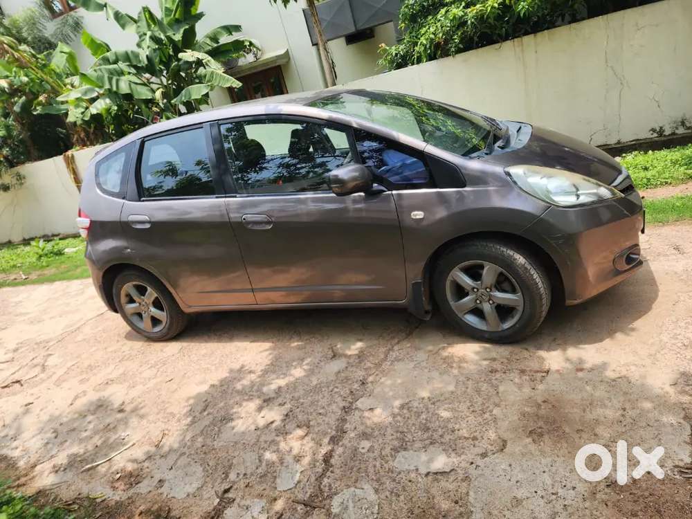 Honda Jazz X I-vtec, 2012 Model