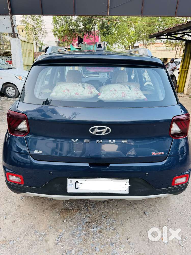 Hyundai Venue Sx Plus Turbo Dct, 2022, Petrol