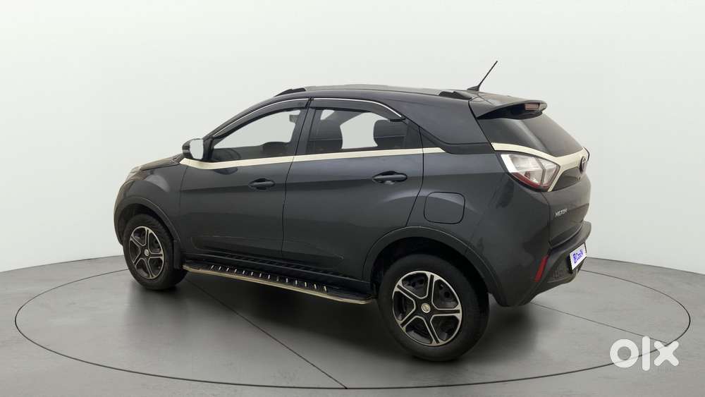 Tata Nexon 1.2 Revotron Xma, 2018, Petrol