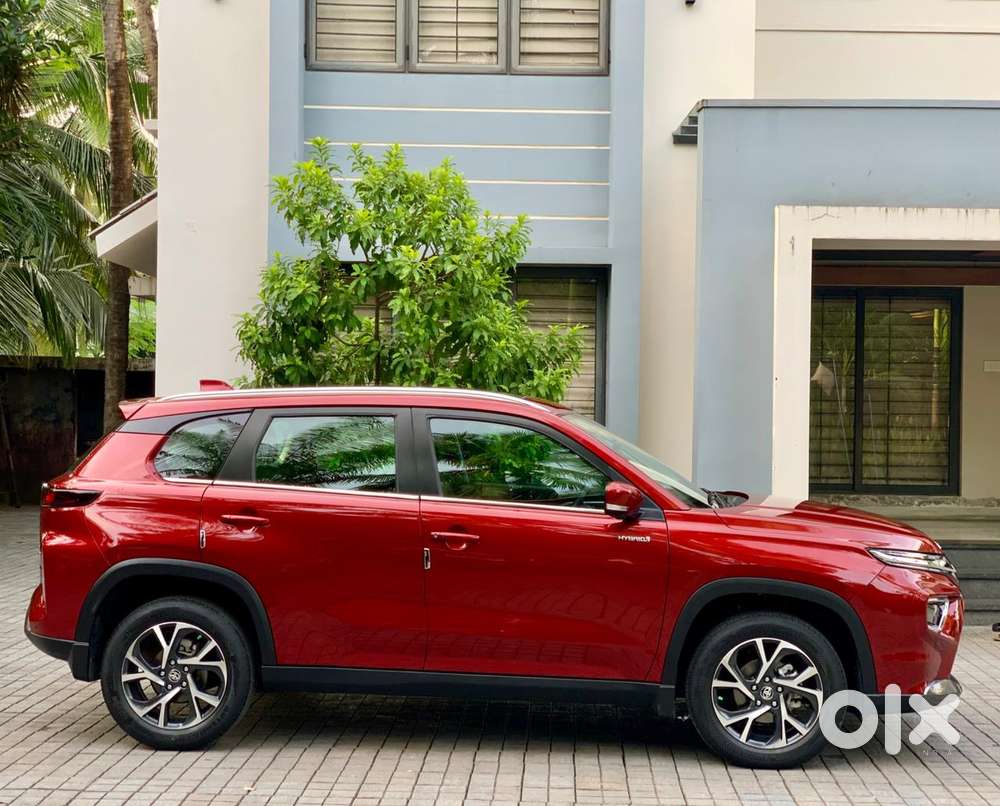Toyota Urban Cruiser Hyryder 7 Seater V At Awd, 2024, Petrol
