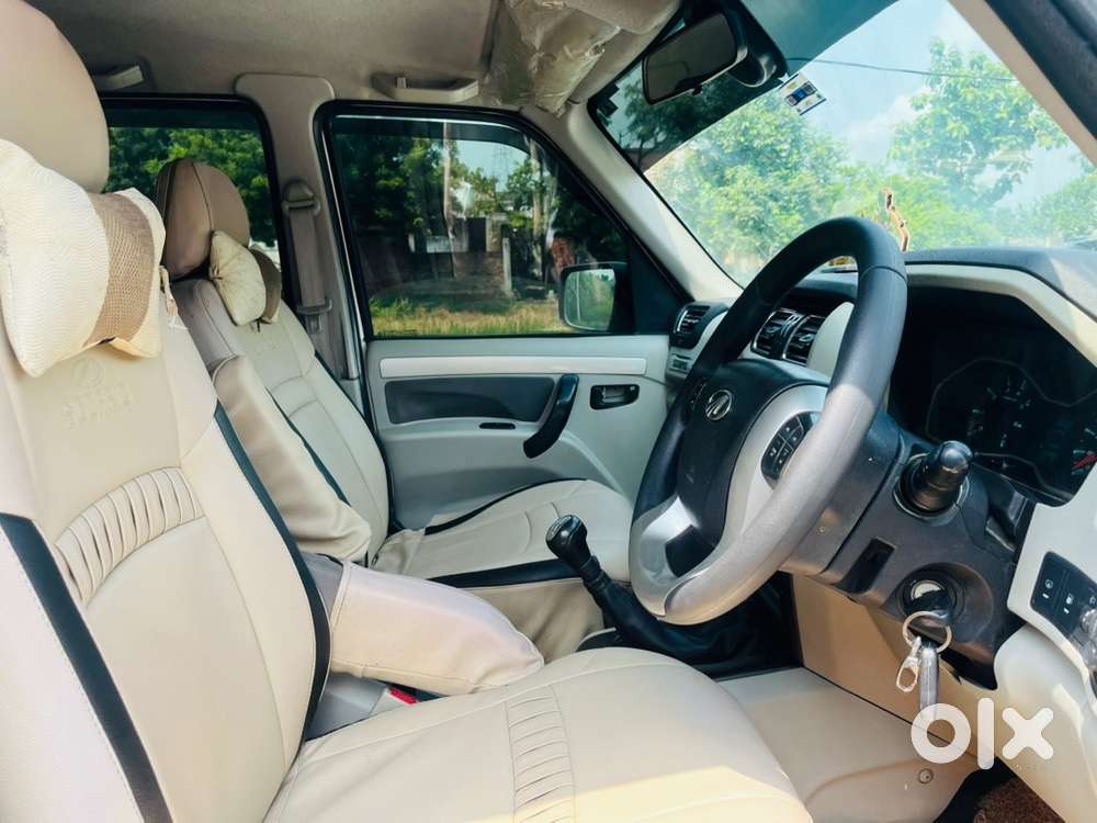 Mahindra Scorpio Diesel 2015